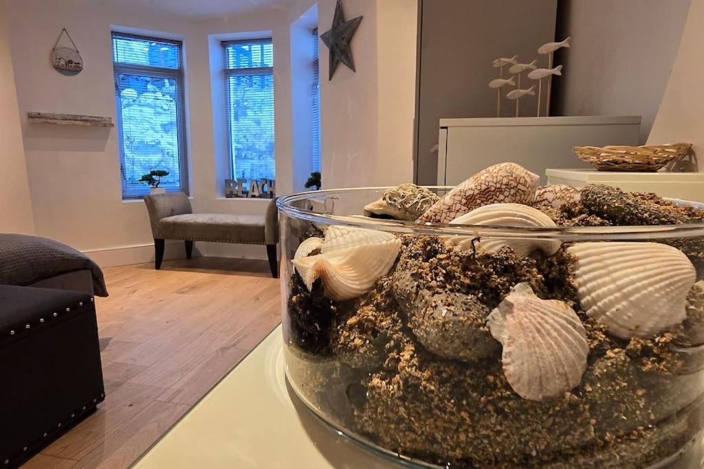 Welcome To The Beach House! Rhôs-on-Sea Eksteriør billede
